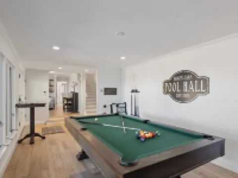 Hidden Oaks Farmhouse by AvantStay Hot Tub Deck Hotels in Atascadero