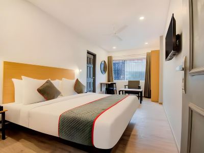 Hotel Maitrayee