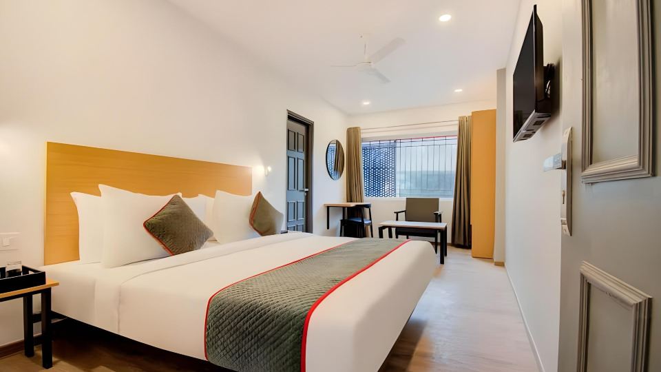 Hotel Maitrayee