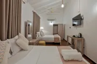 The Empyrean Airport Transit Hotel - 2-Star