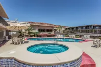 聖喬治北伊克諾旅館-近先鋒公園