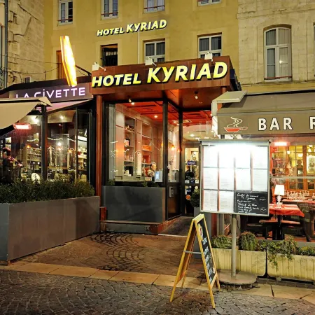 Kyriad Avignon - Palais des Papes