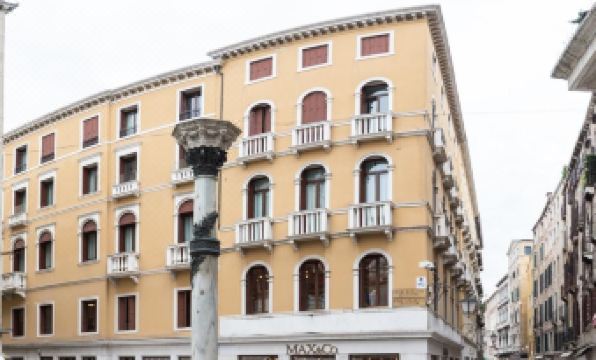 San Teodoro Palace - Luxury Apartments