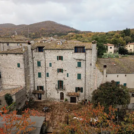 Historic Farmhouse Casa del Chiodo