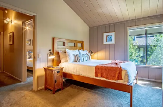 Wildwood Cottage at Villager + SV Resort Amenities