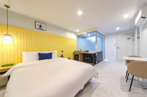 Busan Yeonsan Togok Hotel Roi - موتيلات