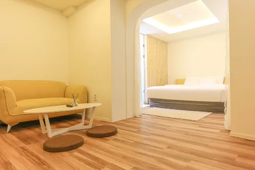 Asan Hotel Stayorang Sinjeongho Branch