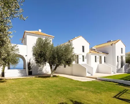 Eneos Boutique Residence - Koroni Garden Gem Hotels in Koroni