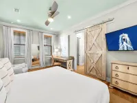 30A Blue Crab Cottage by Panhandle Getaways Hotels in Rosemary Beach
