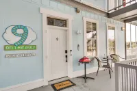 Cloud 9 on the Gulf, 1 Mi to Beach Pet Friendly -  Ferienwohnungen