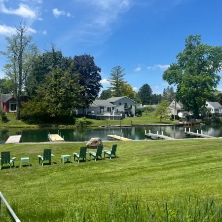 2Br Apt in Auburn • Waterfront• Finger Lakes • Skaneateles Nearby