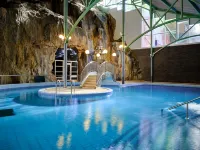 Holiday Club Tampereen Kehräämö Apartments - piscina