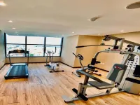 Naviti Warwick Dammam - palestra