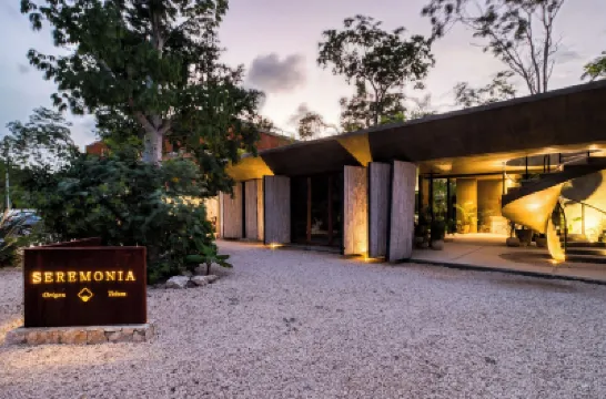 Seremonia Origen Hotels in 