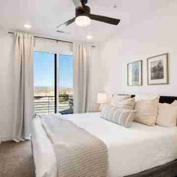 Putter's Paradise at Desert Color #99 by RedAwning Rooms