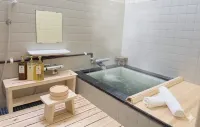 The Hotel Yuzawa Oriental - Guest houses