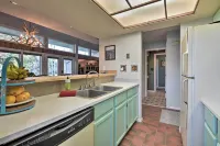 Pagosa Springs 2-Story Loft Condo w/ Deck & Views! - balcony