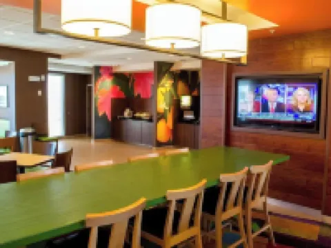 Fairfield Inn & Suites Fort Walton Beach-West Destin Hotels in Okaloosa Island