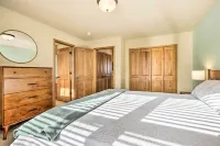 Winter Park Townhome w/ Hot Tub, Ski Shuttle! - Pet friendly