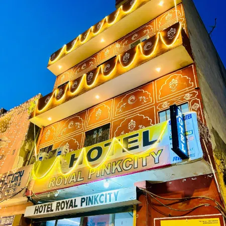 Hotel Royal Pinkcity
