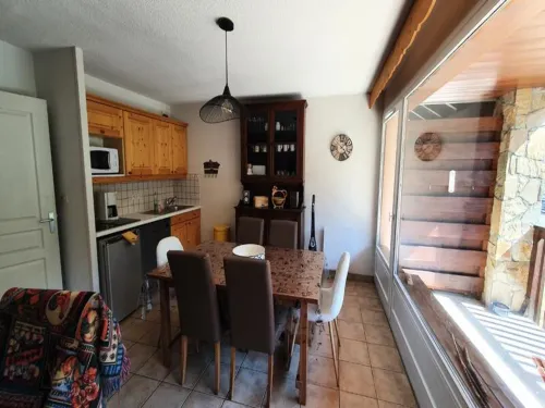 Apartment in Vars near Ski Slopes & Views