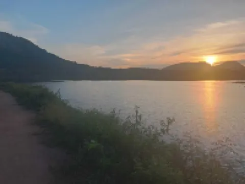 Lake view Resort Homestay Hotels in Ramanagara