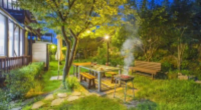 化川帕普里卡黃色旅館