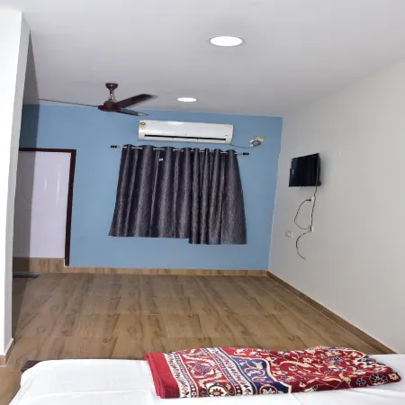 Sky Stay Inn