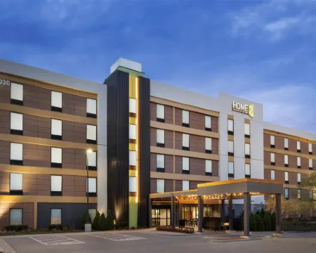Home2 Suites by Hilton Minneapolis-Eden Prairie Hotels in Minnetonka