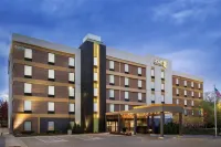 Home2 Suites by Hilton Minneapolis-Eden Prairie - Pet friendly