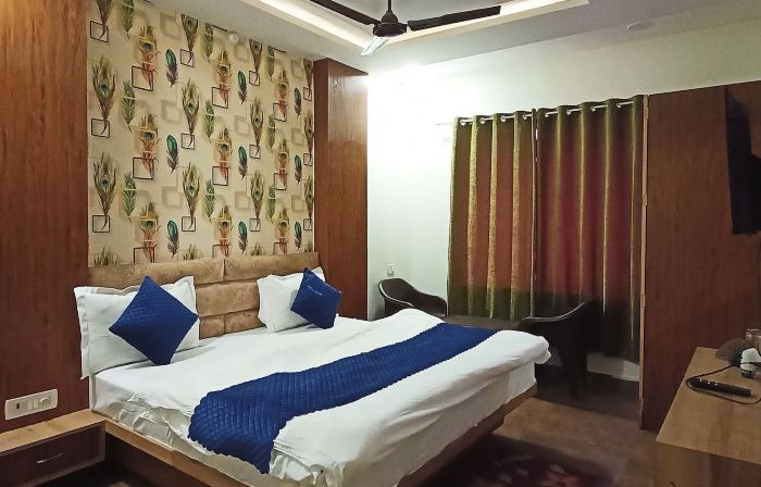 Hotel Padma Residency