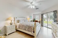 Ground Floor Waterview Condo With Resort Amenities, Private Patio and Pool - Boutique