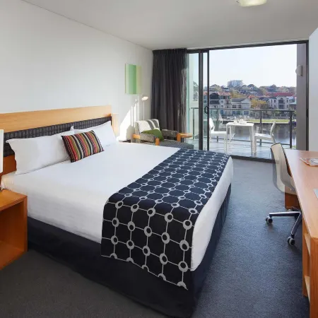 East Perth Suites Hotel