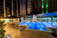 Holiday Inn SUITES KUWAIT SALMIYA by IHG - Pools