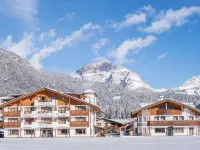Golden Park Resort Hotels in Mazzin