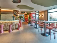Ibis Styles Madrid Airport Valdebebas - bar