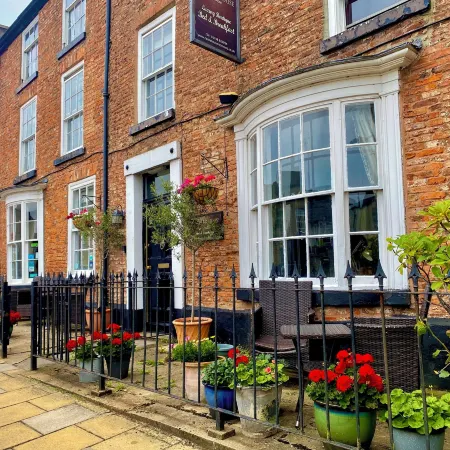 The Castle House Luxury Bed & Breakfast
