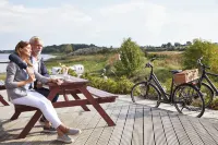 巴德斯胡克海濱酒店