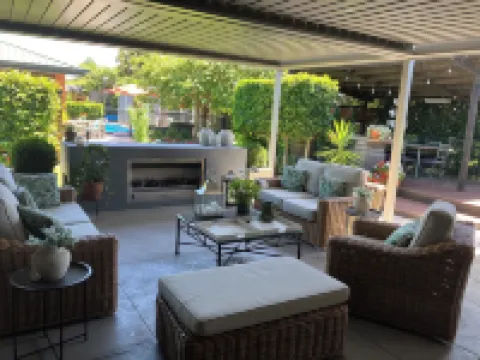 哈伍德梅普爾斯民宿