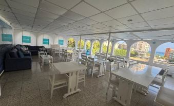 Polyxeni Hotel Apartments - Housity