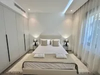 Apollon Appartement S1, Lac 2