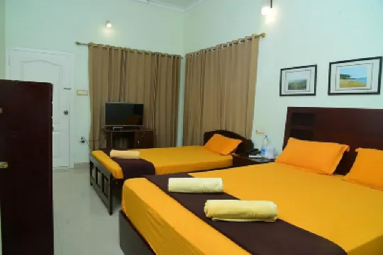 더 말라바 비치 리조트  호텔