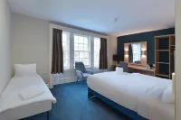 Travelodge Bath Central