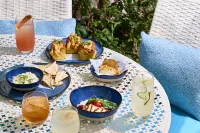 Hotel Continental Miami Beach, Tapestry Collection by Hilton - breakfast