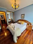Relax in the center of Llanes and 50m from the beach.