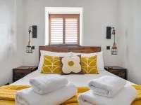 Cape View Hotels in St Just