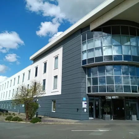 LONDON LUTON VALE HOTEL by IHG