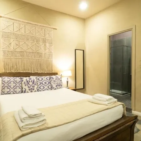 Hopestel Secret Garden Napoli