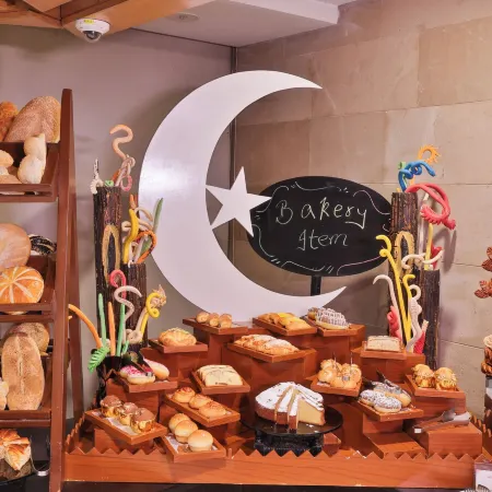 Avari Xpress Hotel - Multan