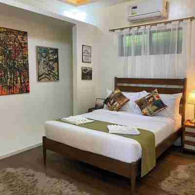 Matahom Forest House by Araw Residences Rooms